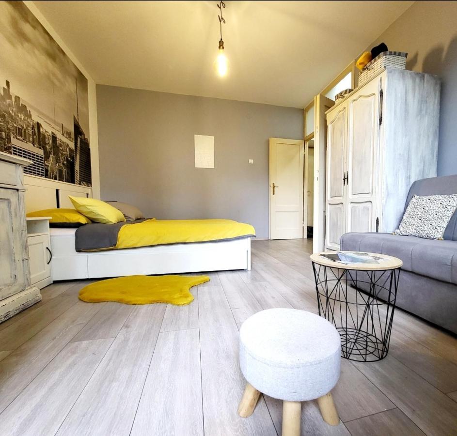 Cozy Apartment With Balcony 10 Min From The Beach غييكا المظهر الخارجي الصورة