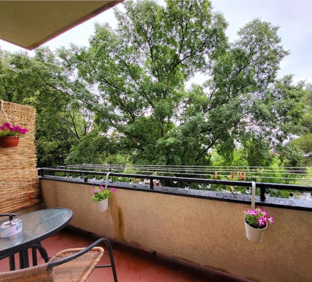 Cozy Apartment With Balcony 10 Min From The Beach غييكا المظهر الخارجي الصورة